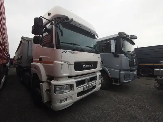 Седельный тягач Камаз 5490 2019 года б/у