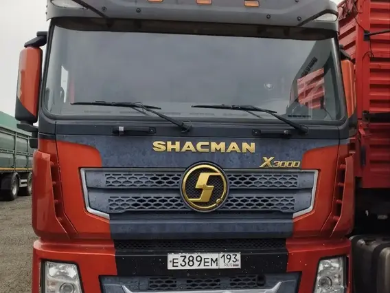 Седельный тягач Shacman SX42584V324 2022 года б/у фото 2
