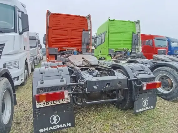 Седельный тягач Shacman SX42584V324 2022 года б/у фото 7