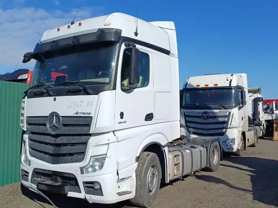 Седельный тягач Mercedes-Benz Actros 2020 года б/у фото 3