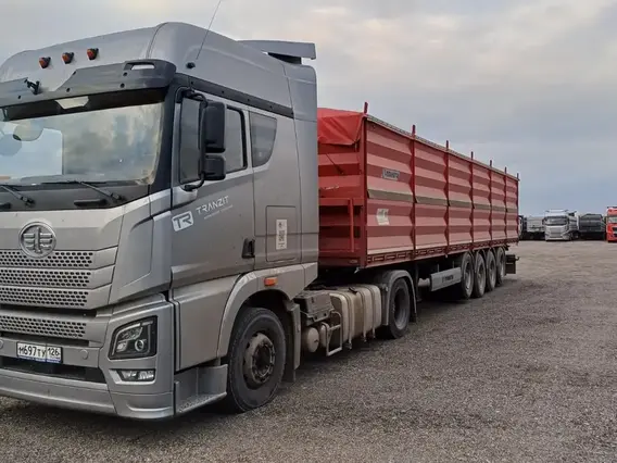 Седельный тягач FAW JH6 2023 года б/у фото 2