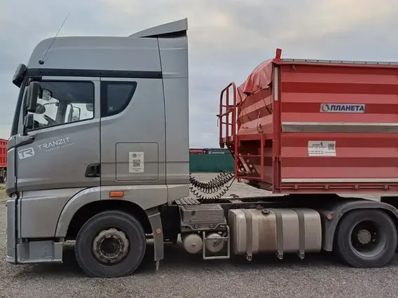Седельный тягач FAW JH6 2023 года б/у фото 3