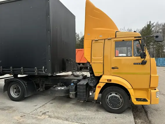 Седельный тягач Камаз 4308 2023 года б/у фото 5