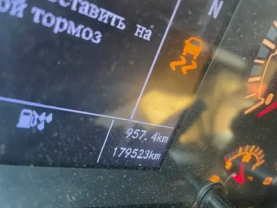 Седельный тягач SITRAK c7h 2022 года б/у фото 9