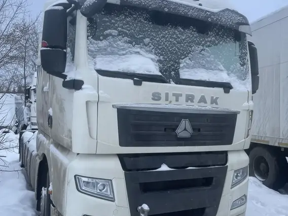 Седельный тягач SITRAK c7h 2023 года б/у фото 2