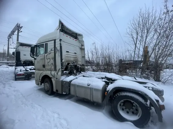 Седельный тягач SITRAK c7h 2023 года б/у фото 7