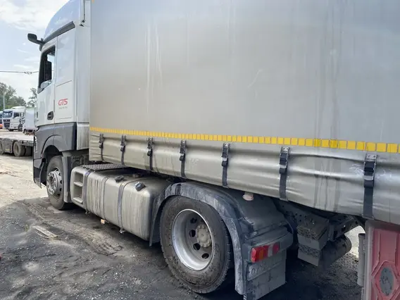 Седельный тягач Mercedes-Benz Actros 2020 года б/у фото 4
