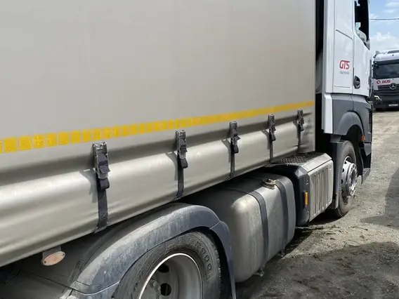 Седельный тягач Mercedes-Benz Actros 2020 года б/у фото 5