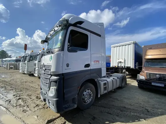 Седельный тягач Mercedes-Benz Actros 2020 года б/у фото 2
