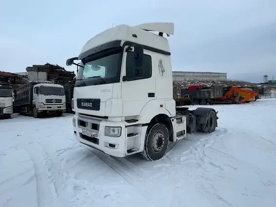 Седельный тягач Камаз 5490 2022 года б/у фото 3
