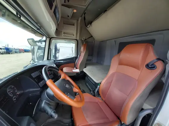 Седельный тягач Foton Auman EST-A 2023 года б/у фото 7