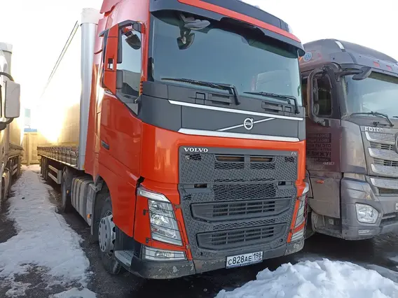 Седельный тягач Volvo FH 2020 года б/у