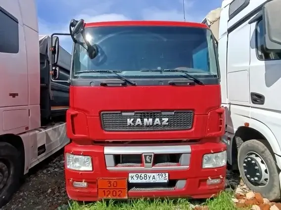 Седельный тягач Камаз 5490 2020 года б/у фото 3