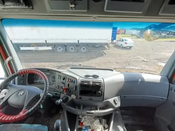 Седельный тягач Камаз 5490 2020 года б/у фото 5