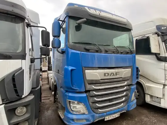 Седельный тягач DAF XF 2018 года б/у