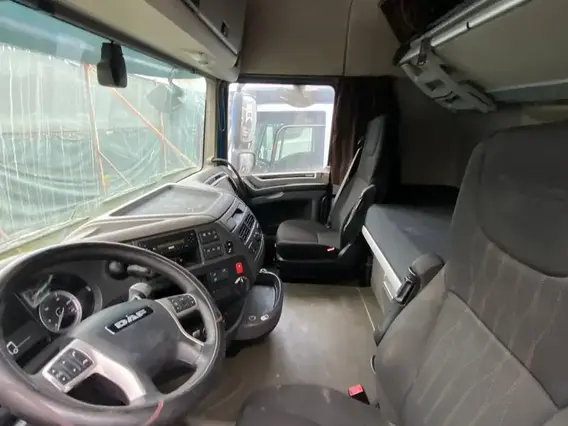 Седельный тягач DAF XF 2018 года б/у фото 7