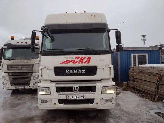 Седельный тягач Камаз 5490 2018 года б/у фото 3