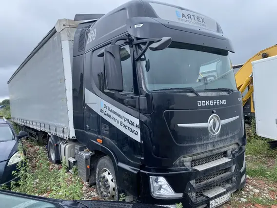 Седельный тягач Dongfeng DFH4180 2023 года б/у