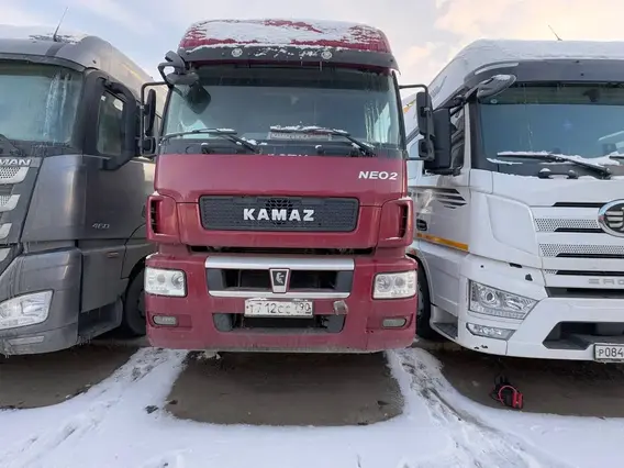 Седельный тягач Камаз 5490 2022 года б/у фото 2
