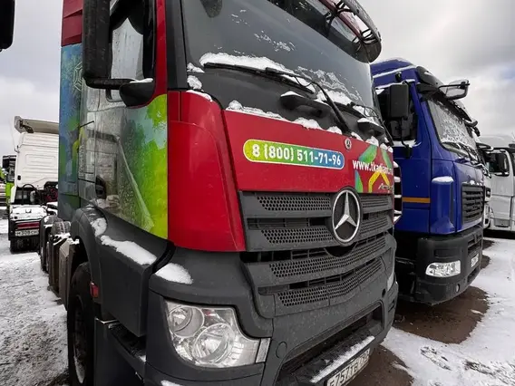 Седельный тягач Mercedes-Benz Actros 2019 года б/у