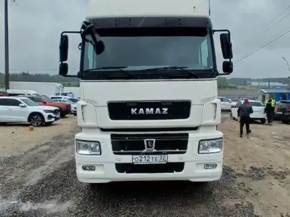 Седельный тягач Камаз 5490 2019 года б/у фото 2