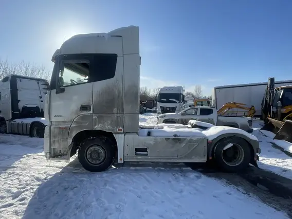 Седельный тягач Foton Auman EST A 2023 года б/у фото 6