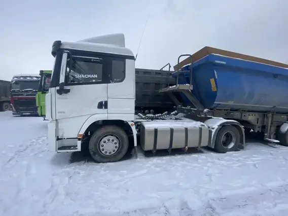 Седельный тягач Shacman SX418853381 2023 года б/у фото 4