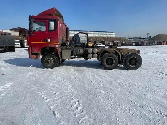 Седельные тягачи Shacman SX42586V385 2022 года б/у фото 4