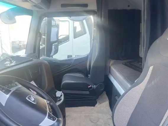 Седельный тягач Камаз 54901 2023 года б/у фото 10