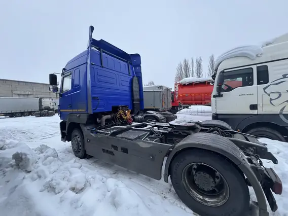 Седельный тягач МАЗ 544028 2023 года б/у фото 4