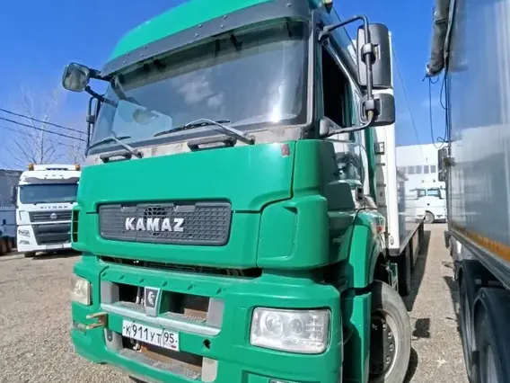 Седельный тягач Камаз 5490 2017 года б/у