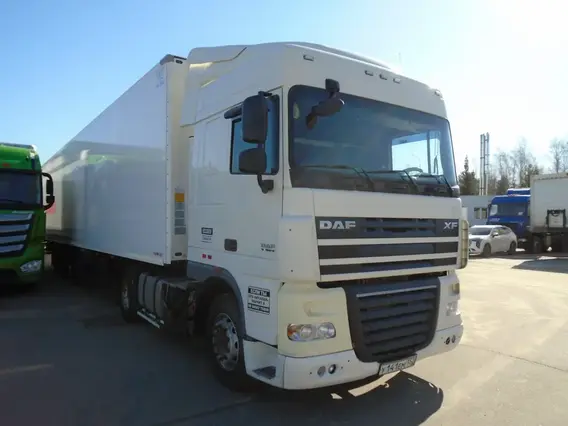 Седельный тягач DAF XF 2017 года б/у