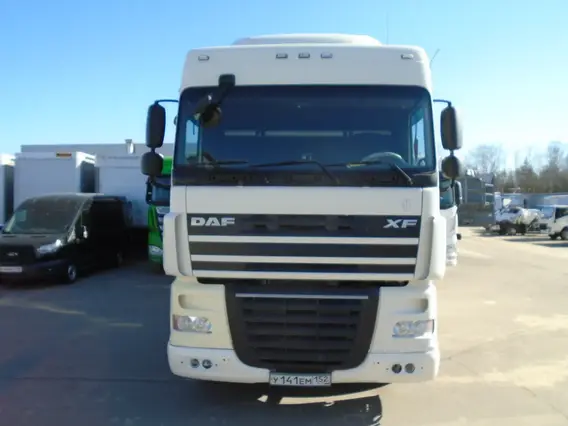 Седельный тягач DAF XF 2017 года б/у фото 3
