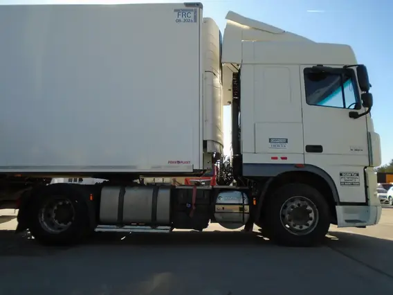 Седельный тягач DAF XF 2017 года б/у фото 5