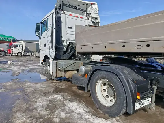 Седельный тягач SITRAK c7h 2022 года б/у фото 6
