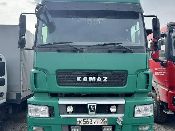 Седельный тягач Камаз 5490 2017 года б/у фото 2