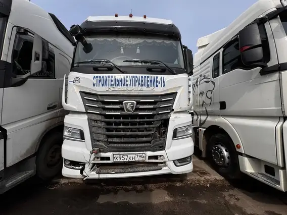 Седельный тягач Камаз 54901 2020 года б/у фото 3