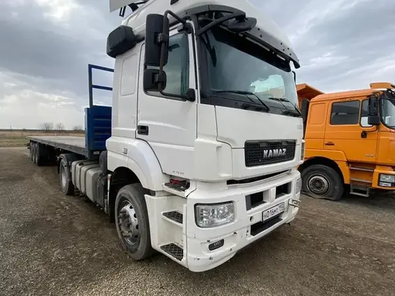 Седельный тягач Камаз 5490 2017 года б/у