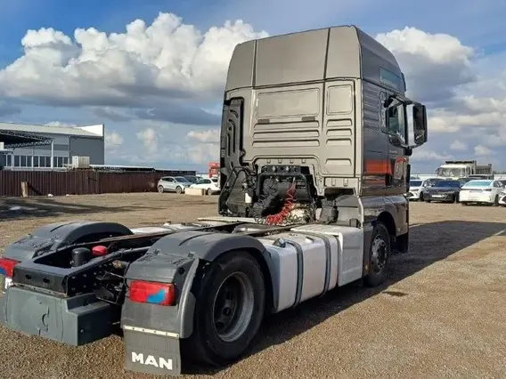 Седельный тягач MAN TGX 2017 года б/у фото 7