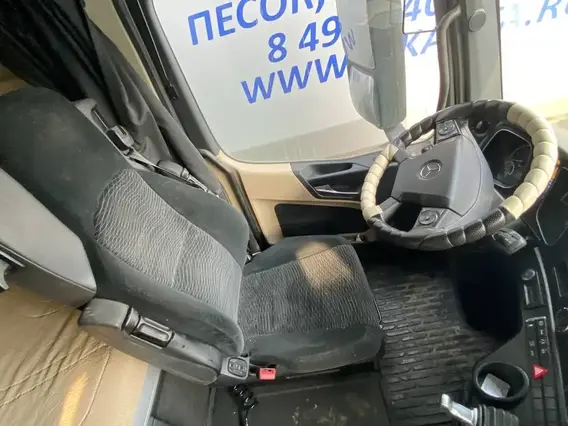 Седельный тягач Mercedes-Benz Actros 2018 года б/у фото 3