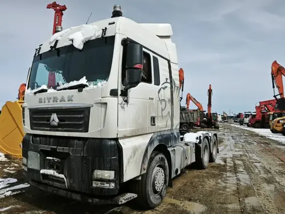 Седельный тягач SITRAK c7h 2022 года б/у фото 2