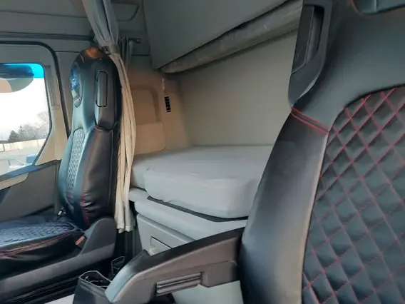 Седельный тягач Ford F-Max 2022 года б/у фото 10