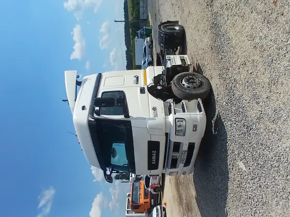 Седельный тягач Камаз 5490 2019 года б/у фото 3