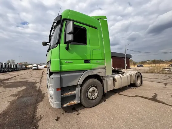 Седельный тягач Mercedes-Benz Actros 2018 года б/у фото 3