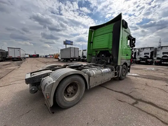 Седельный тягач Mercedes-Benz Actros 2018 года б/у фото 7