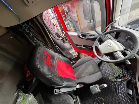 Седельный тягач Volvo FH 2018 года б/у фото 8
