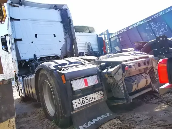 Седельный тягач Камаз 54901 2021 года б/у фото 4