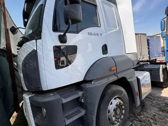 Седельный тягач Ford Cargo 2020 года б/у фото 3