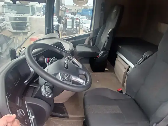 Седельный тягач DAF XG 2023 года б/у фото 9