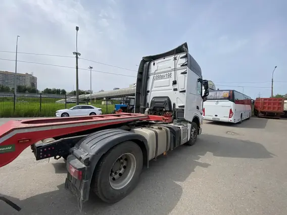 Седельный тягач Shacman SX4188YY381 2023 года б/у фото 6